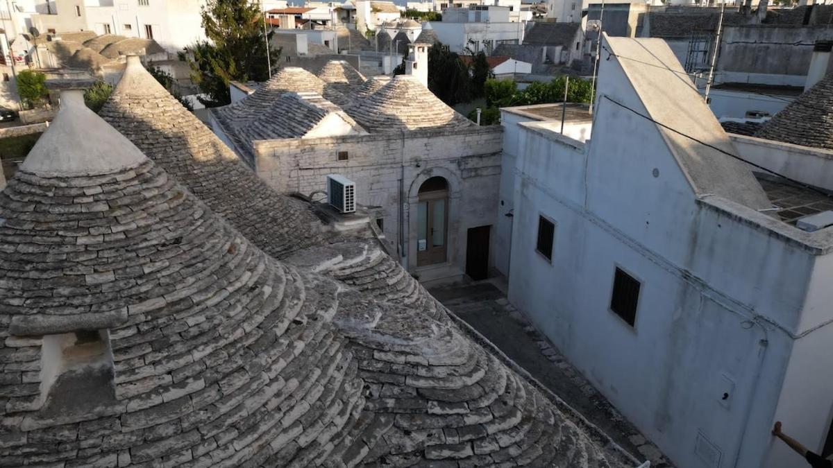 Il Trullo La Vecchia Bottega Villa อัลเบโรเบลโล ภายนอก รูปภาพ
