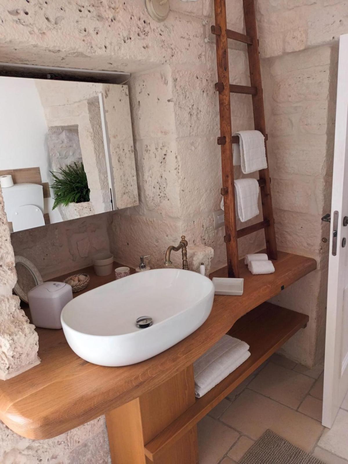 Il Trullo La Vecchia Bottega Villa อัลเบโรเบลโล ภายนอก รูปภาพ